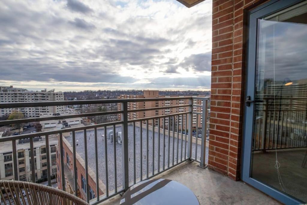 Fantastic 2 Bedroom Condo At Pentagon City Arlington Eksteriør billede